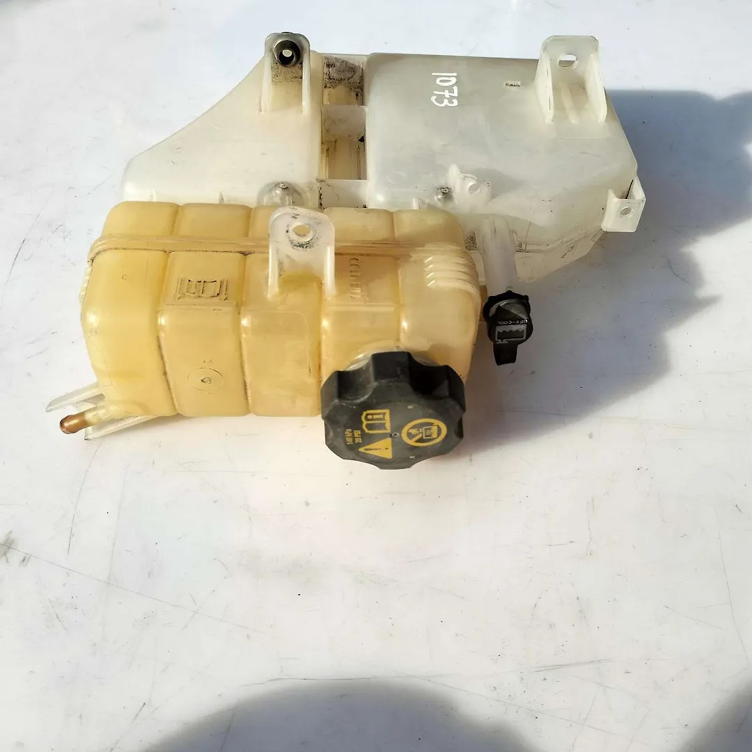 Radiator Water Bottle - 2014 Cadillac CTS