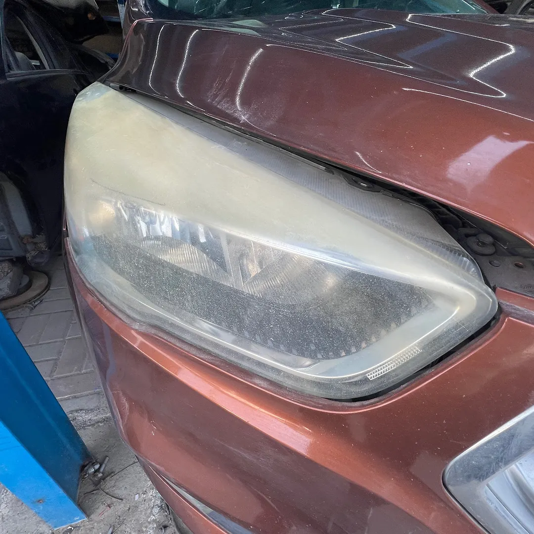 Headlight (RH) - 2017 Ford Escape