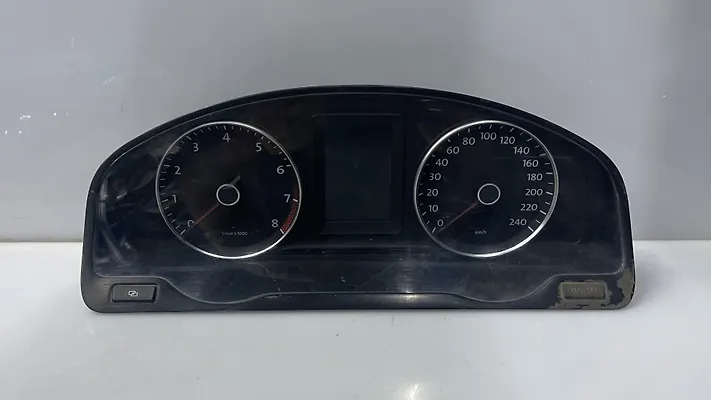 Speedometer - 2013 Volkswagen TRANSPORT