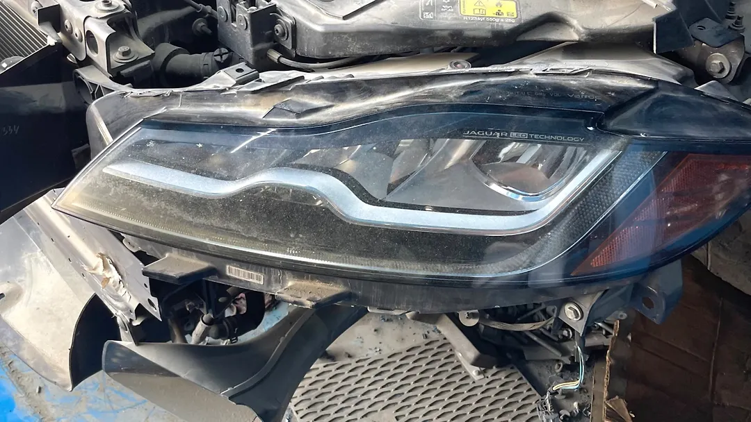 Headlight (LH) - 2016 Jaguar XF