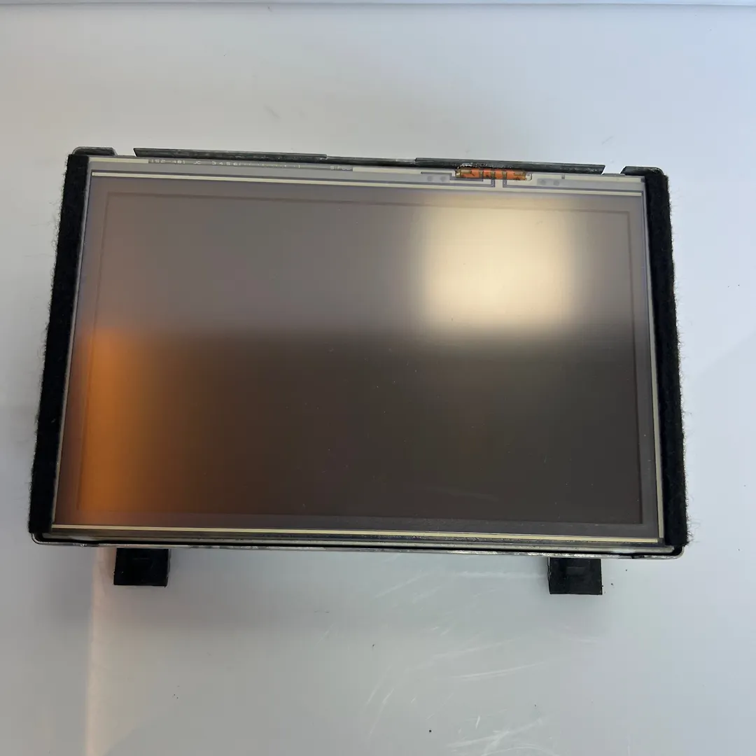 Info-gps-tv screen - 2014 Infiniti QX80 SUV