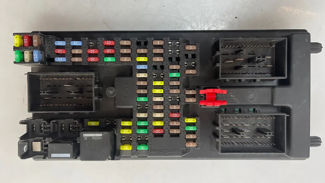 Body Control Module/BCM - 2013 Jaguar XJ