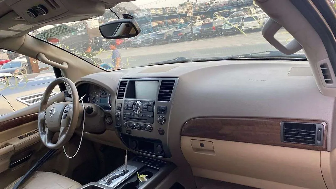 Dashboard  - 2013 Nissan Armada