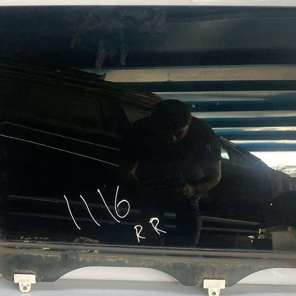 Rear door glass - 2011 Infiniti QX56
