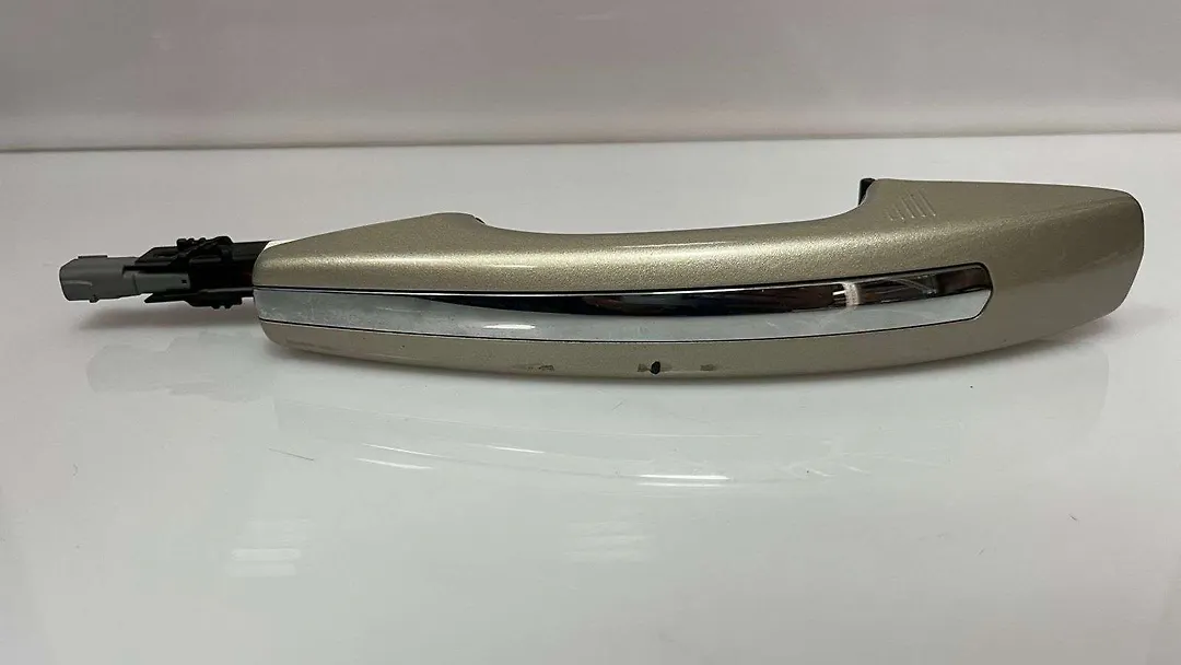 Door handle exterior LR - 2017 Lincoln MKX