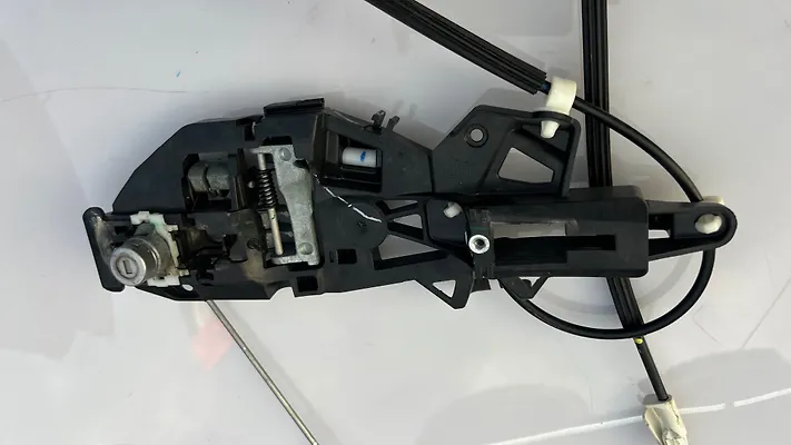 DOOR LOCK(LHF) - 2020 Chevrolet Traverse
