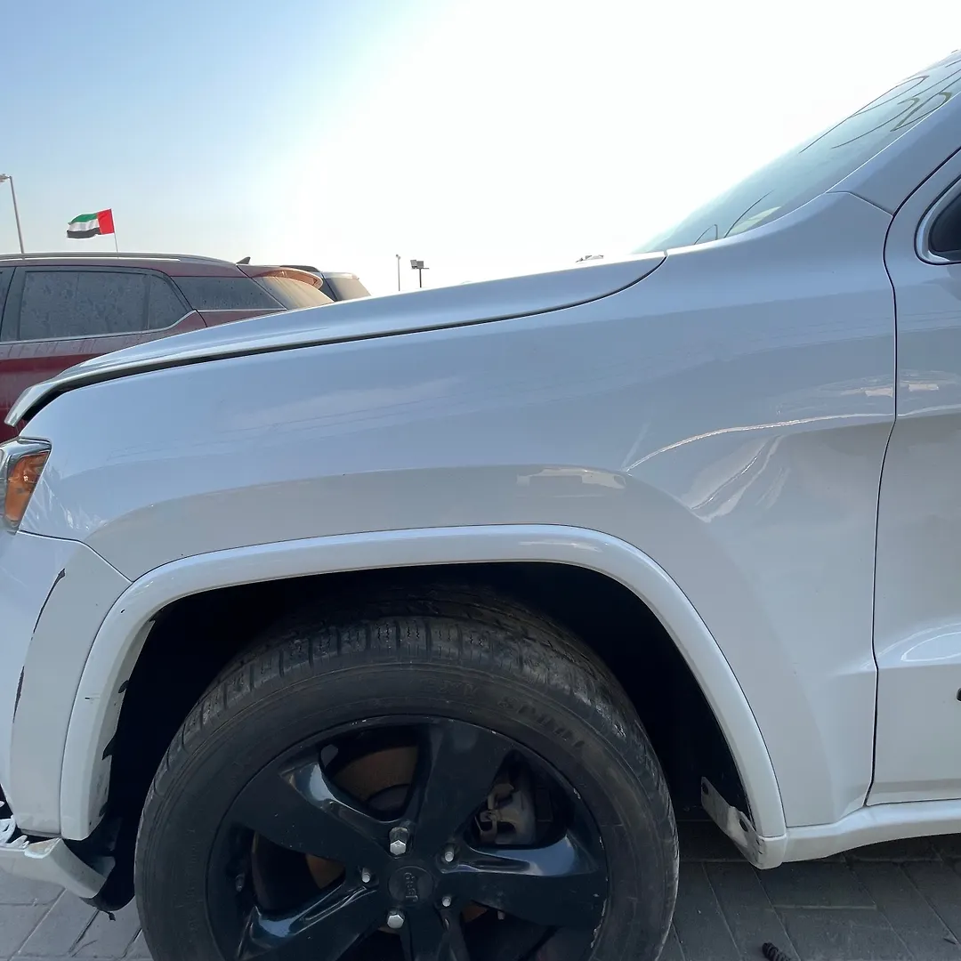 Fender (LHF) - 2015 Jeep Grand Cherokee LAREDO
