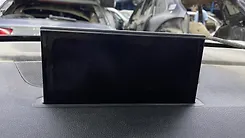 Info-gps-tv screen - 2017 Audi Q7 Quattro 