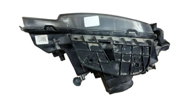 Headlight (RH) - 2013 Chevrolet Camaro