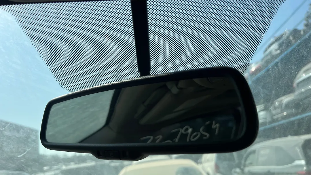 Rear view mirror - 2011 Nissan Armada Armada