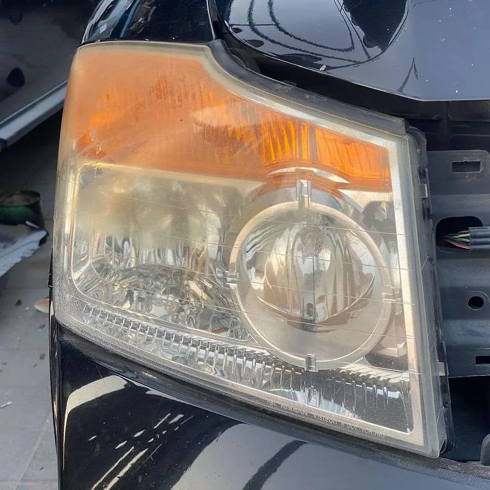 Headlight (RH) - 2013 Nissan Armada
