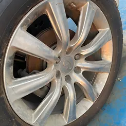 Rim - 2012 Infiniti QX56