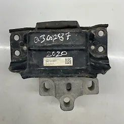 Mount (Gear) - 2020 Audi Q3
