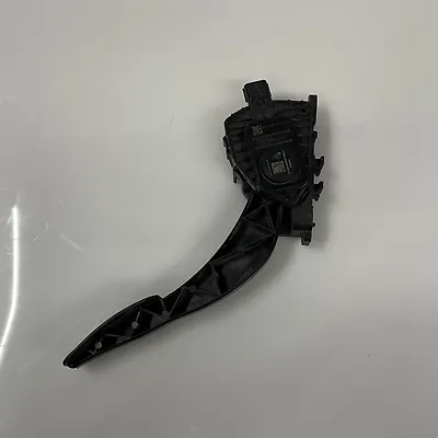 Accelerator pedal - 2020 Lincoln Nautilus