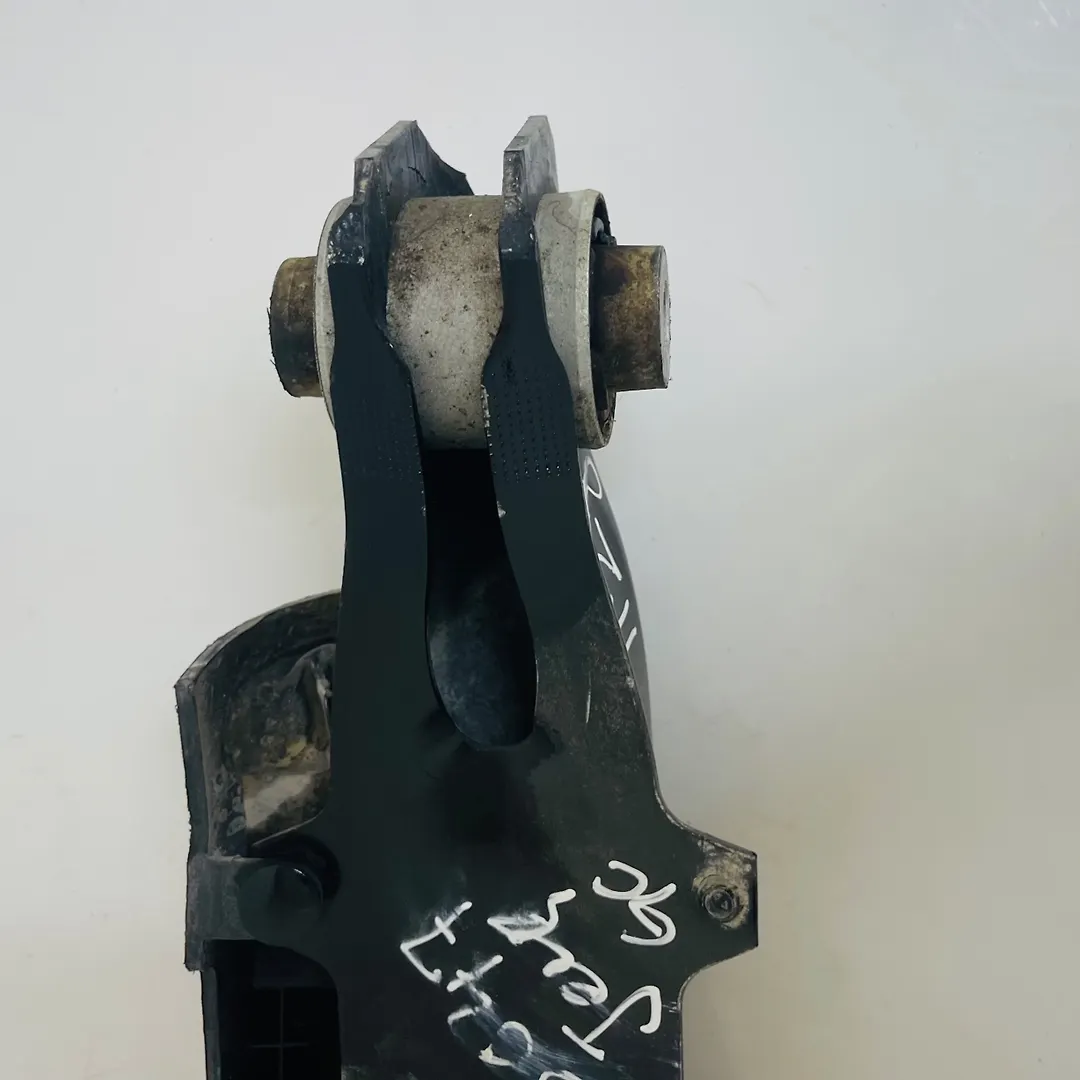 Rear Spring Mount Control Arm - 2022 Jeep Grand Cherokee L Limited