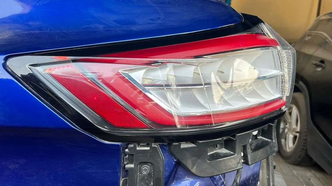 Tail Light (LH) - 2015 Ford Edge