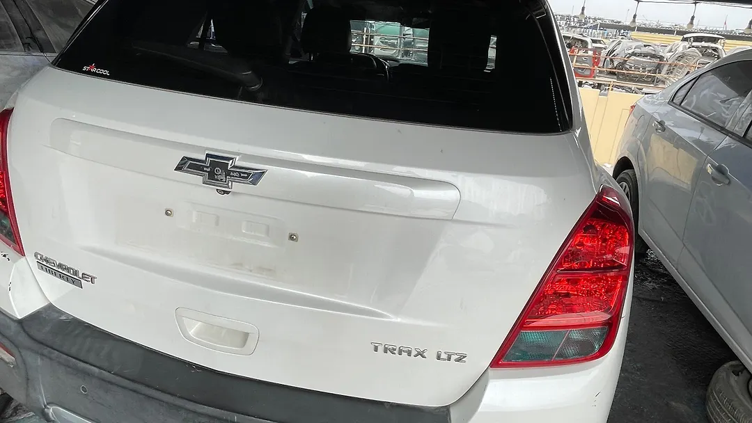 Trunk - 2016 Chevrolet Trax