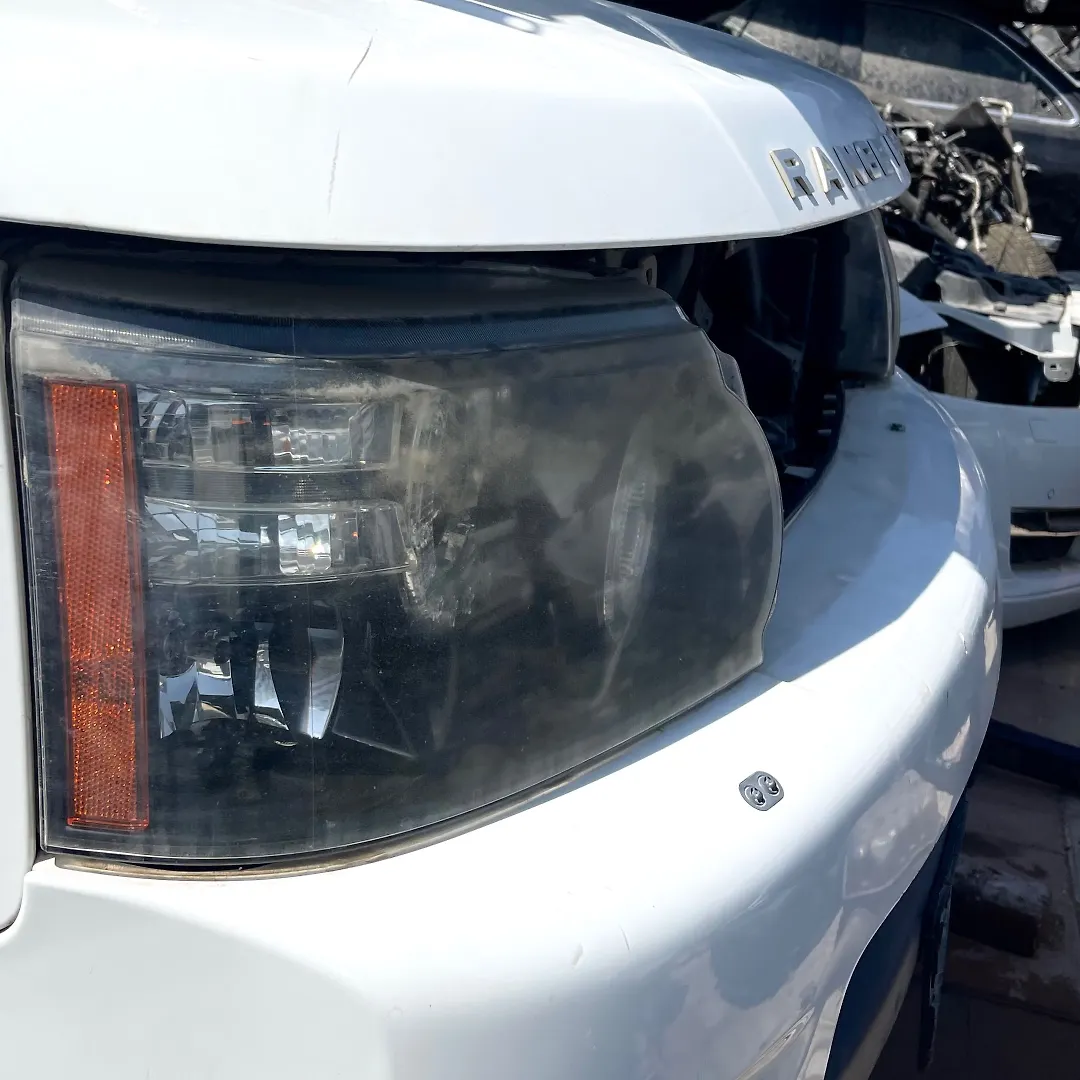 Headlight (RH) - 2012 Land Rover RANGE ROVER SPORT