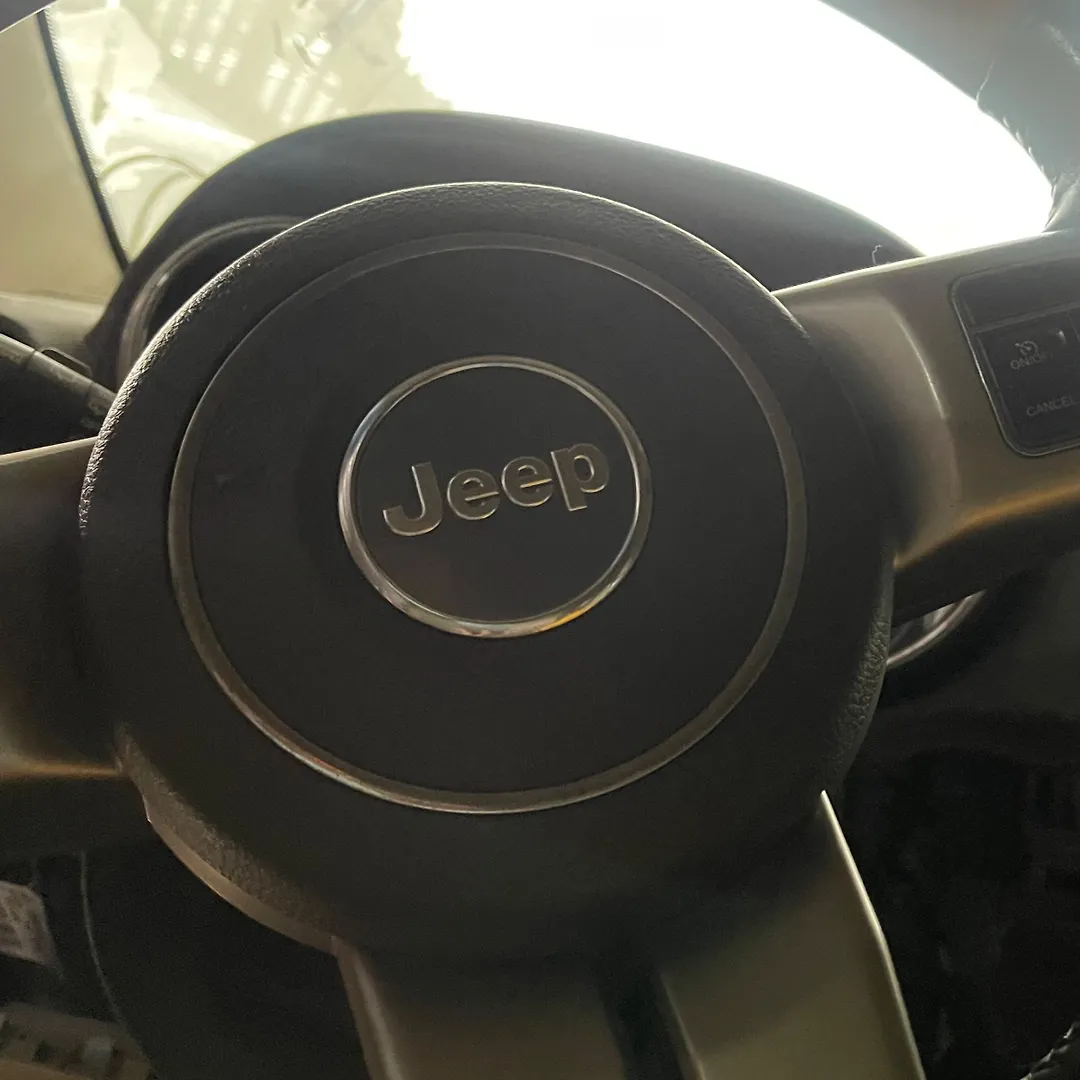 Airbag (Steering) - 2012 Jeep GRAND CHEROKEE