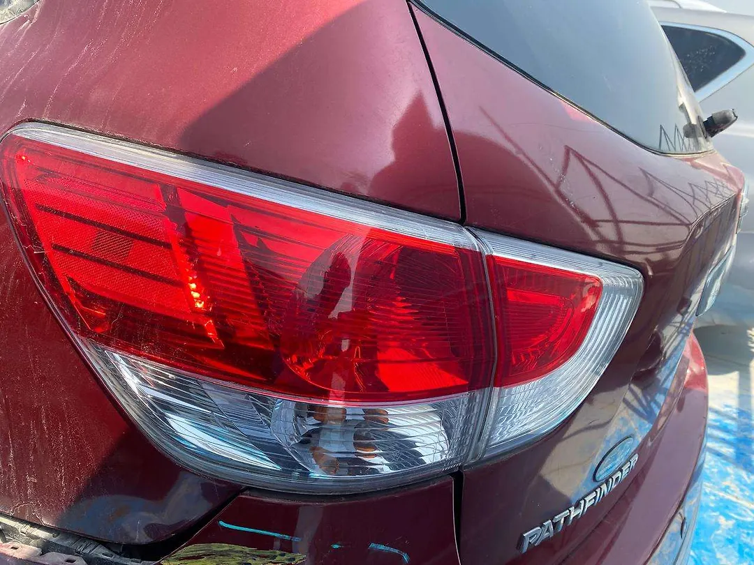 Tail Light (LH) - 2013 Nissan Pathfinder