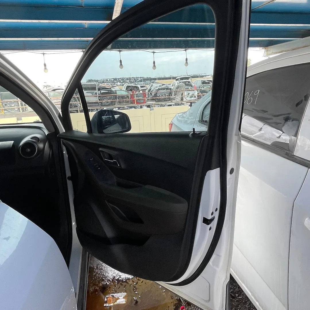 Door (RHF) - 2016 Chevrolet Trax