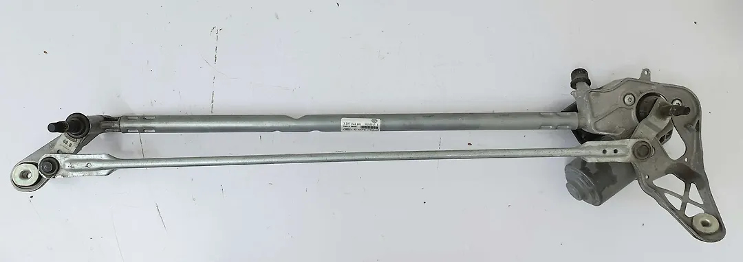 Windshield wiper motor - 2021 Ford Bronco Sport BIG BEND