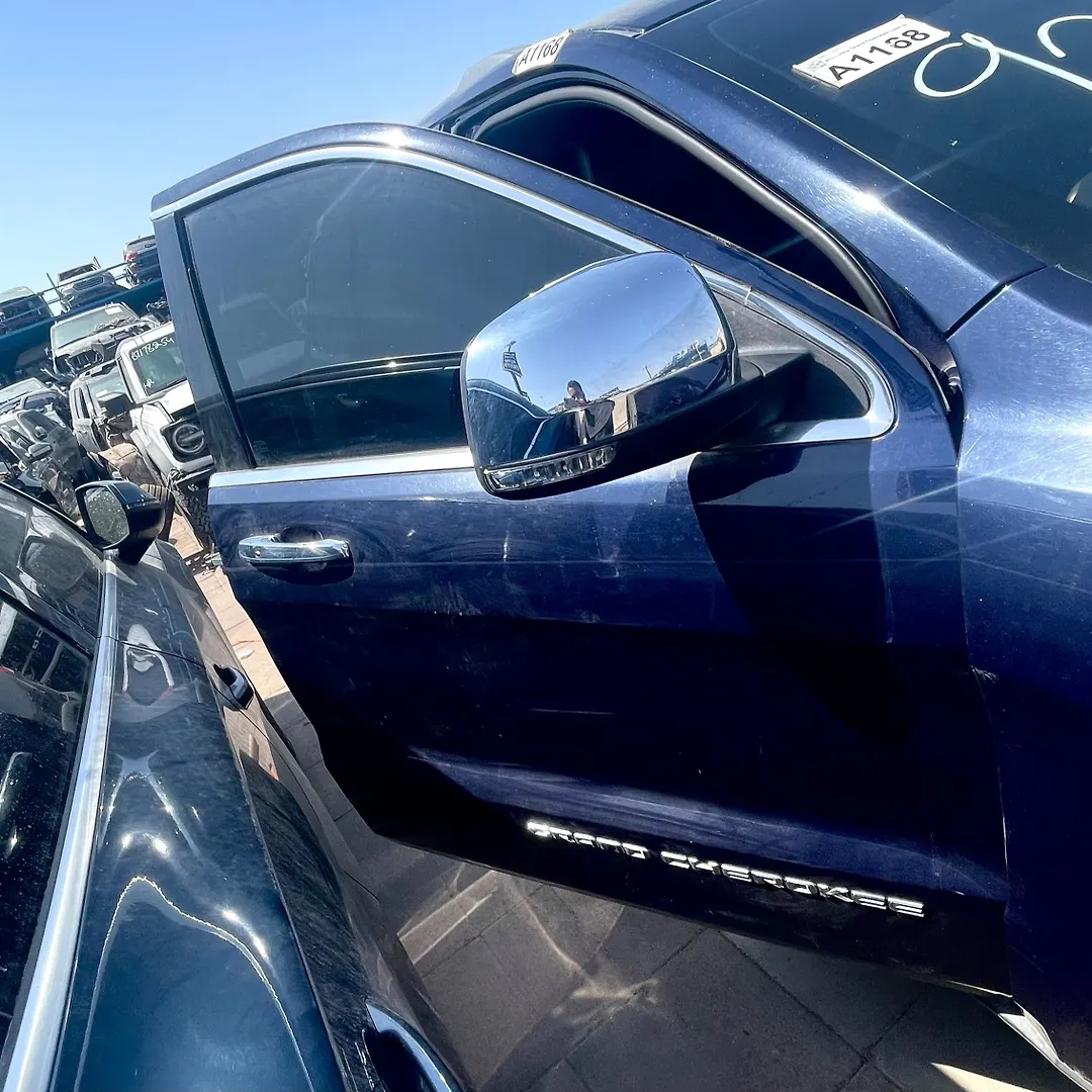 Door (LHF) - 2014 Jeep Grand Cherokee Limited