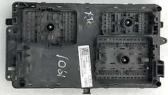 Fuse box - 2019 Cadillac XTS Luxury FWD