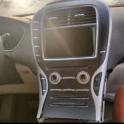 Info/GPS/TV Screen - 2016 Lincoln MKX