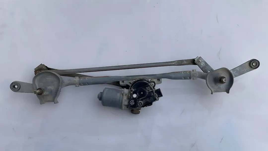 Windshield wiper motor - 2019 GMC Acadia