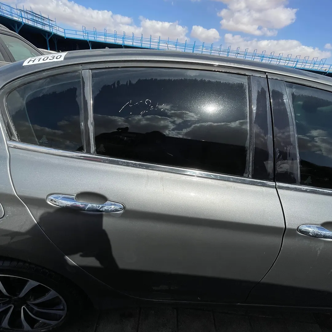 Door (RHB) - 2017 Dodge Neon