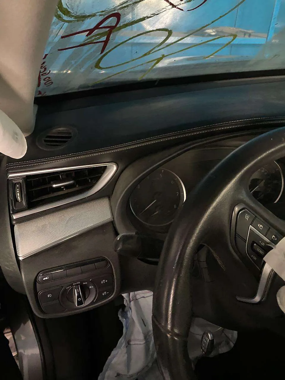 Dashboard  - 2019 Infiniti QX50