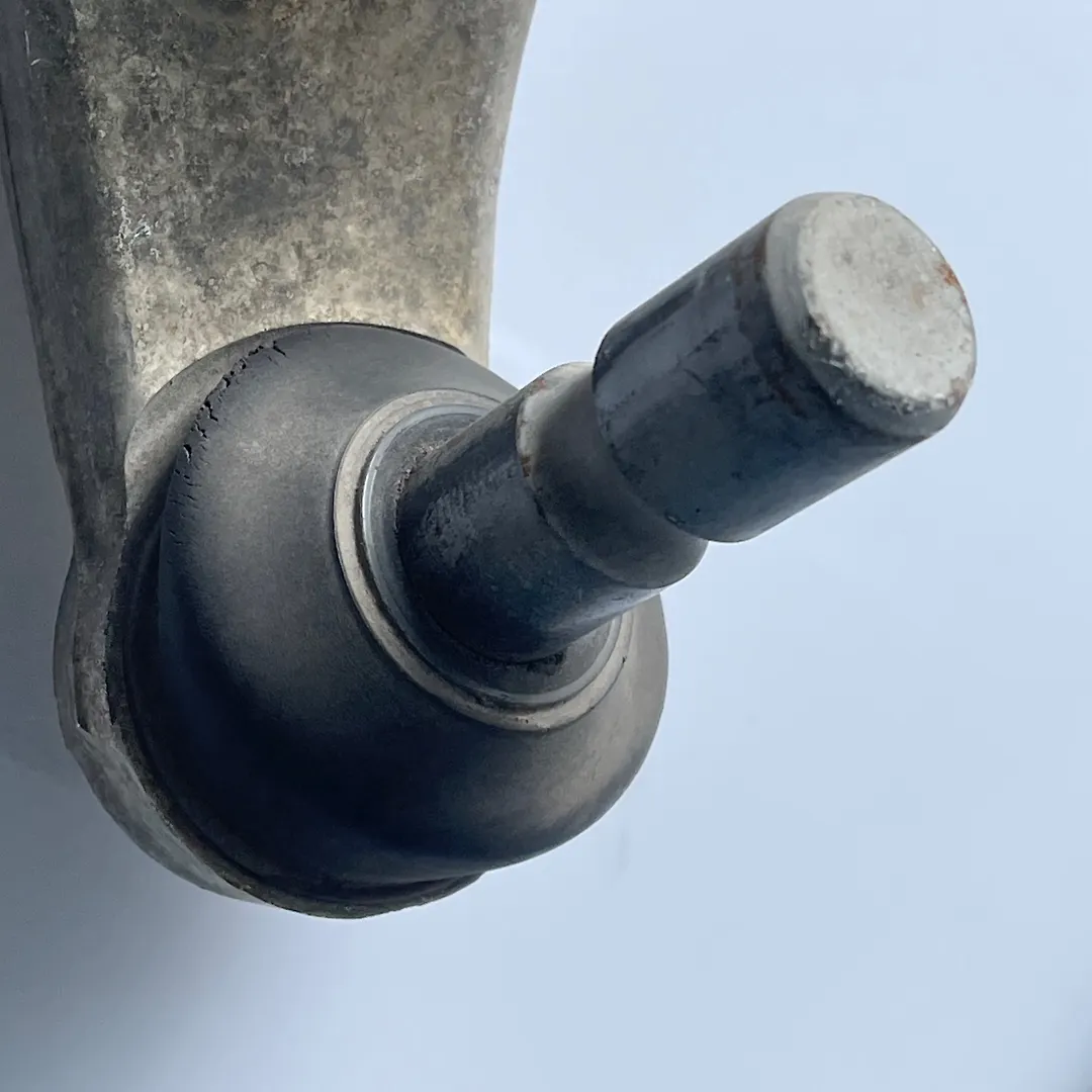 Lower arm (LH) - 2013 Nissan Pathfinder