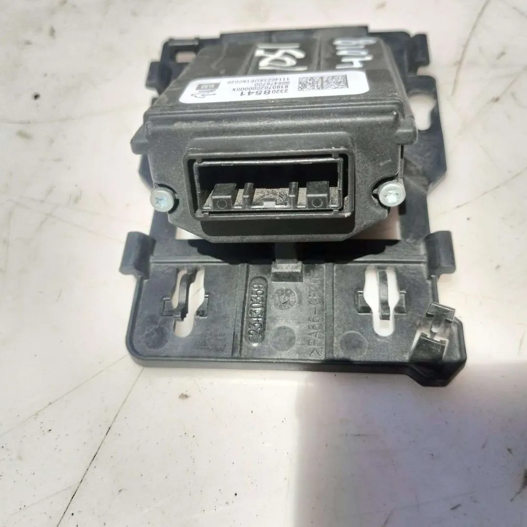 Camera/projector - 2014 GMC Acadia