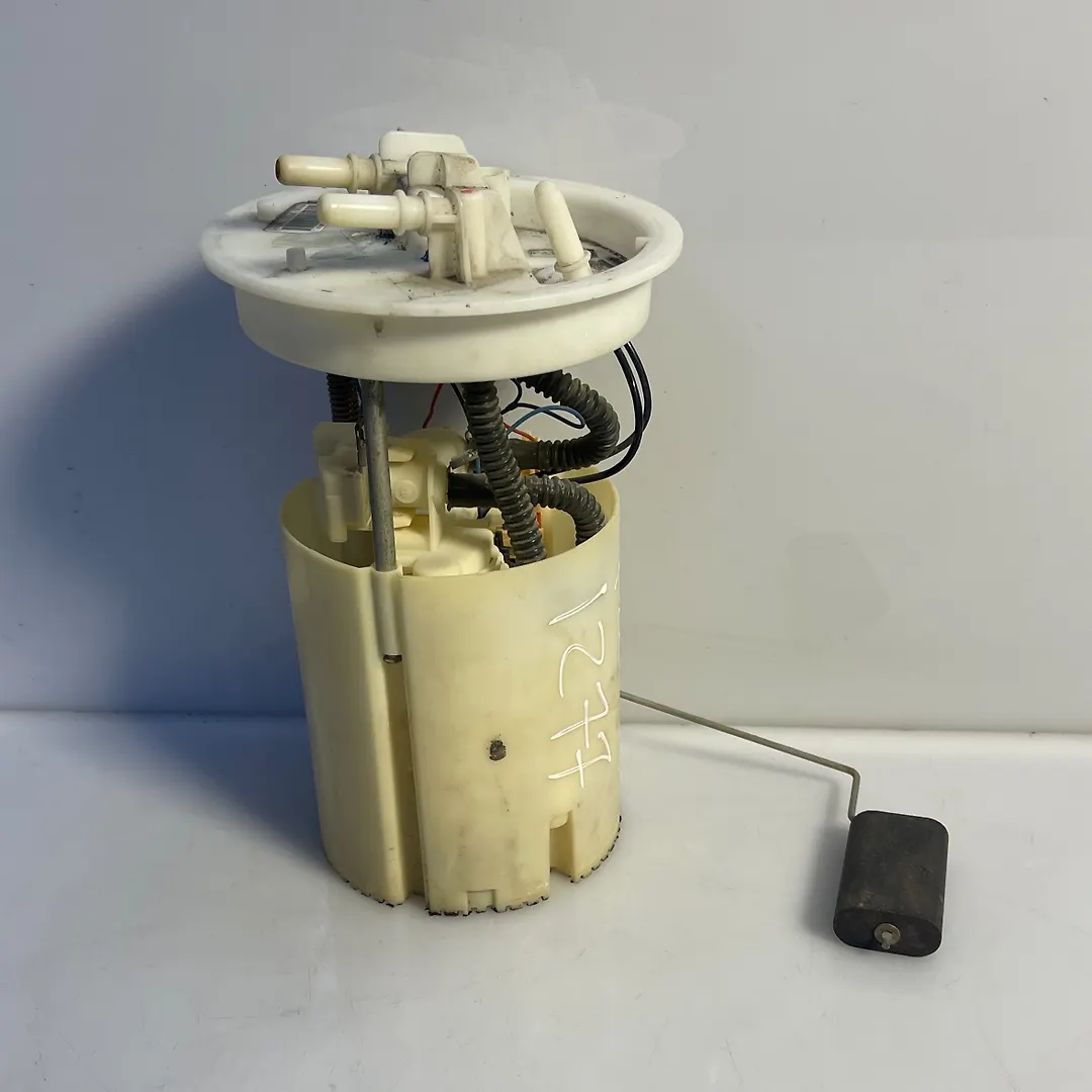 Fuel pump - 2013 Ford Focus