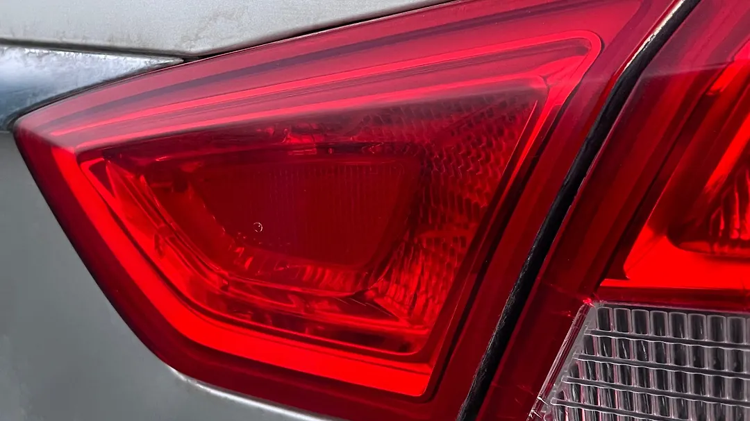 Trunk Light (RH) - 2015 Chevrolet Impala