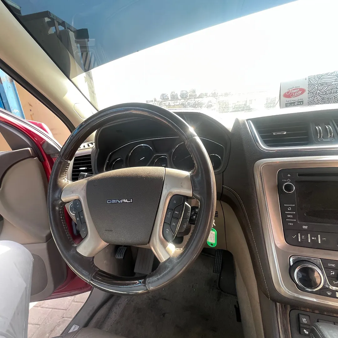 Steering Wheel - 2013 GMC Acadia Export (Non US, Non Canada)