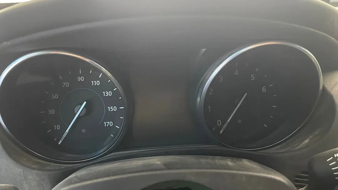 Speedometer - 2017 Jaguar XE