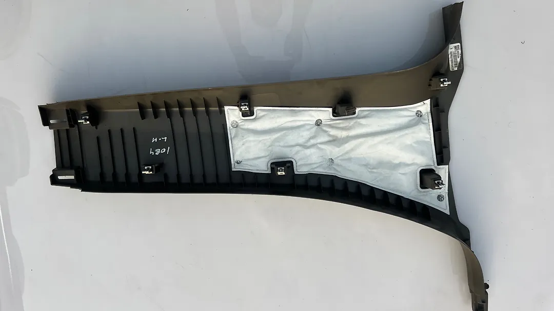 Pillar Cover(RH) - 2020 Chevrolet Traverse