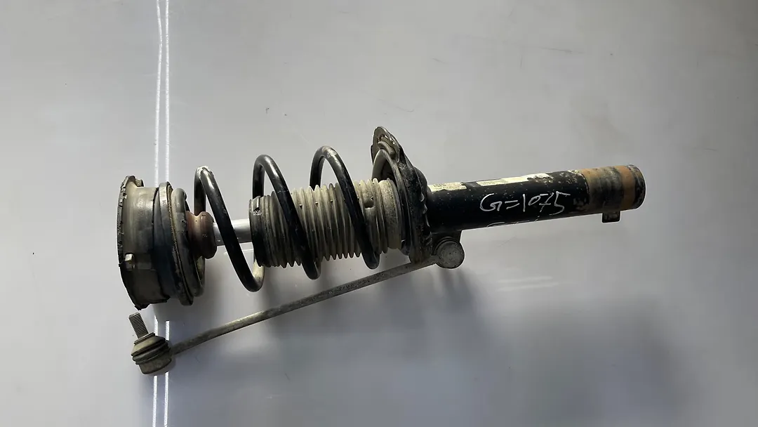 Shock Absorber (RHF) - 2015 Volkswagen Golf Sport