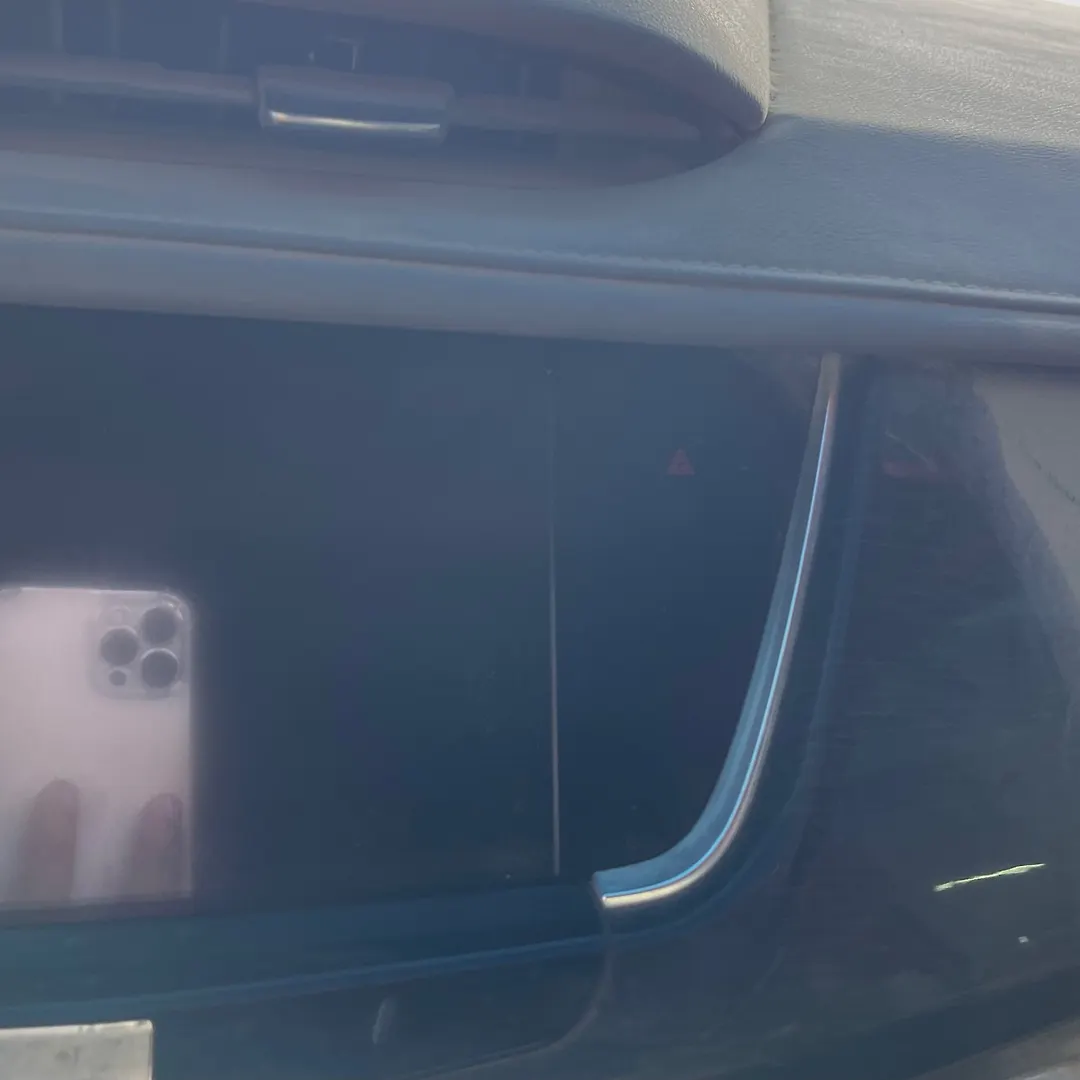 Info-gps-tv screen - 2020 Cadillac XT6