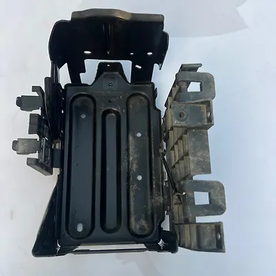 Battery tray - 2020 Chevrolet Traverse