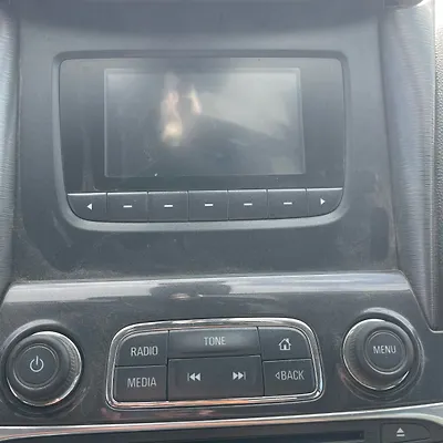 Info-gps-tv screen - 2015 Chevrolet Impala