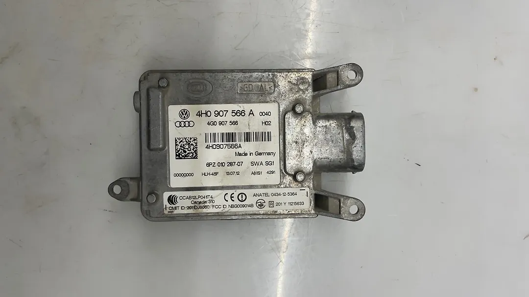 BLIND SPOT RADAR MODULE - 2013 Audi A8