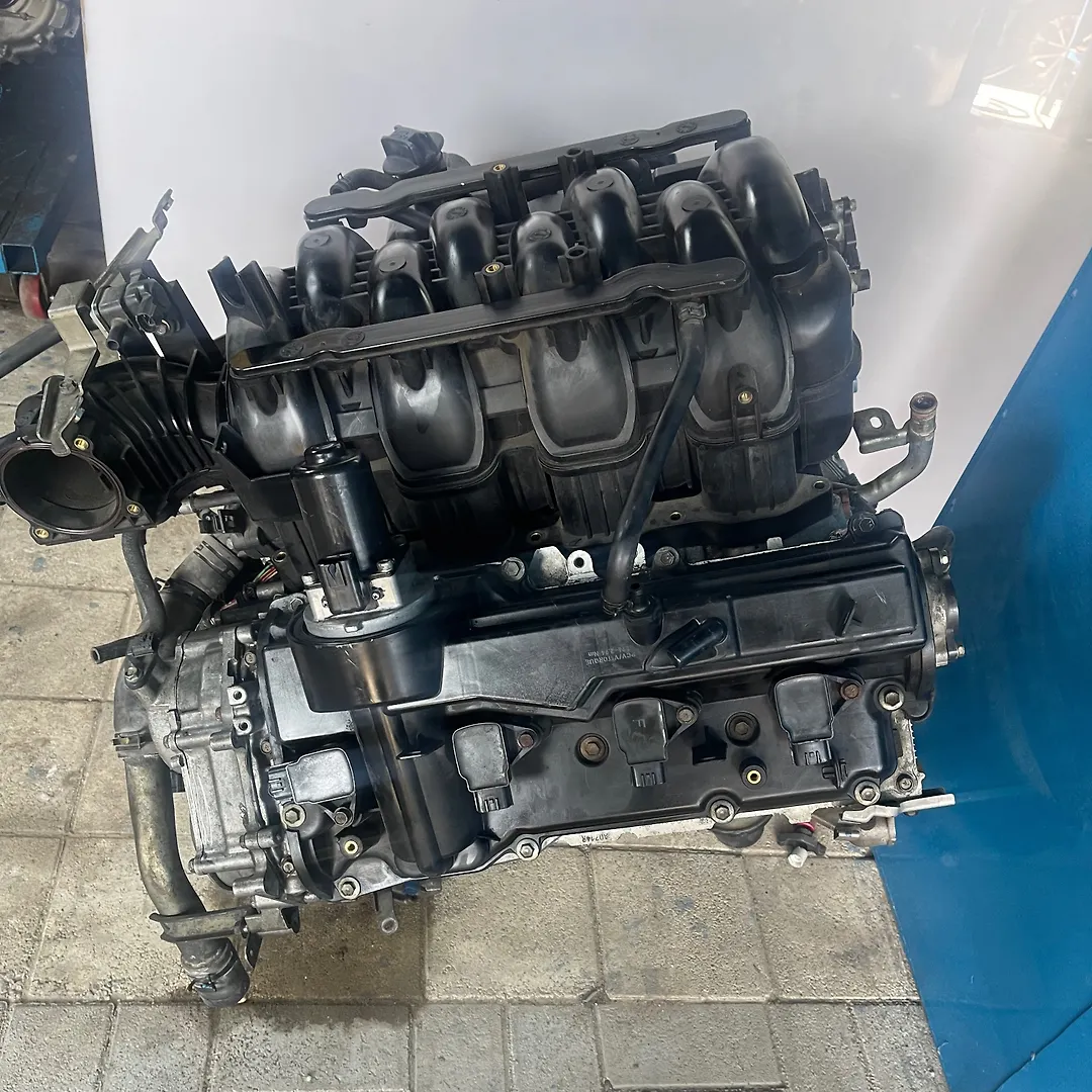 Engine  - 2011 Infiniti QX56 5.6i