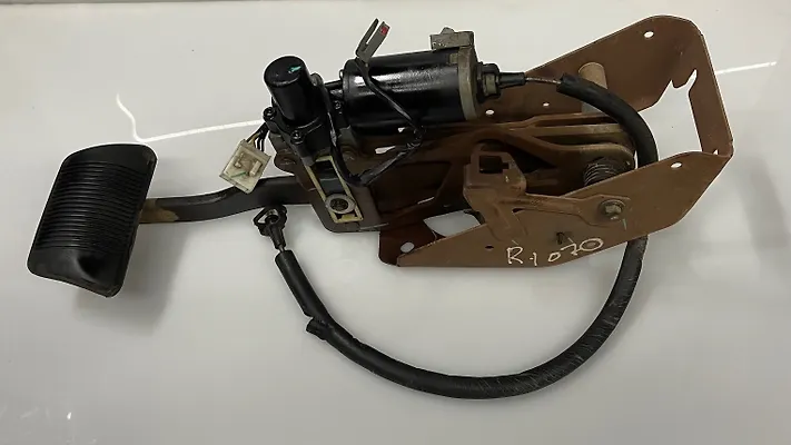 Pedal brake/clutch - 2006 Jeep Grand Cherokee Overland