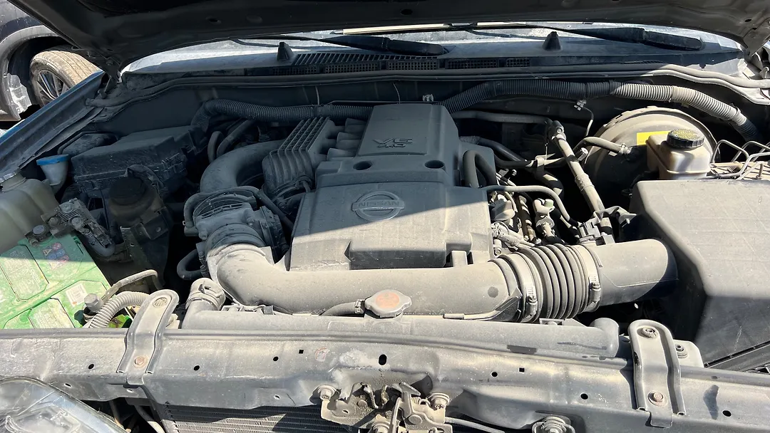 Engine  - 2011 Nissan Pathfinder 4.0