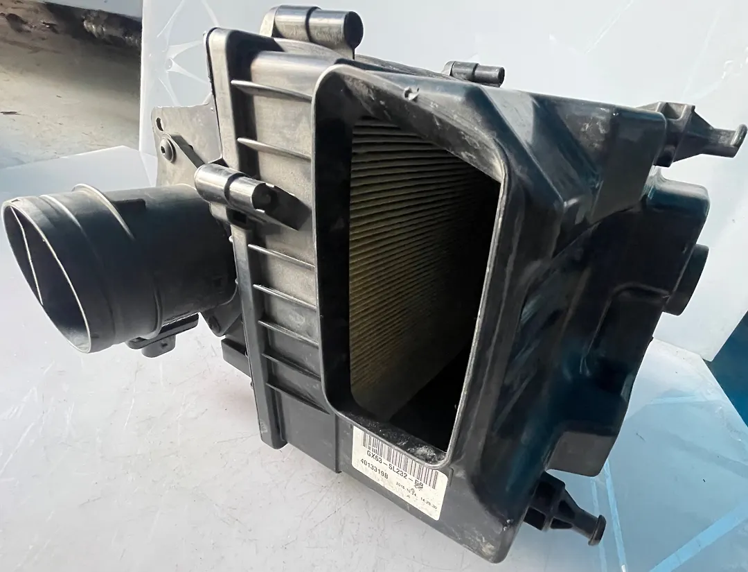 Air cleaner box(LH) - 2017 Jaguar F-Pace