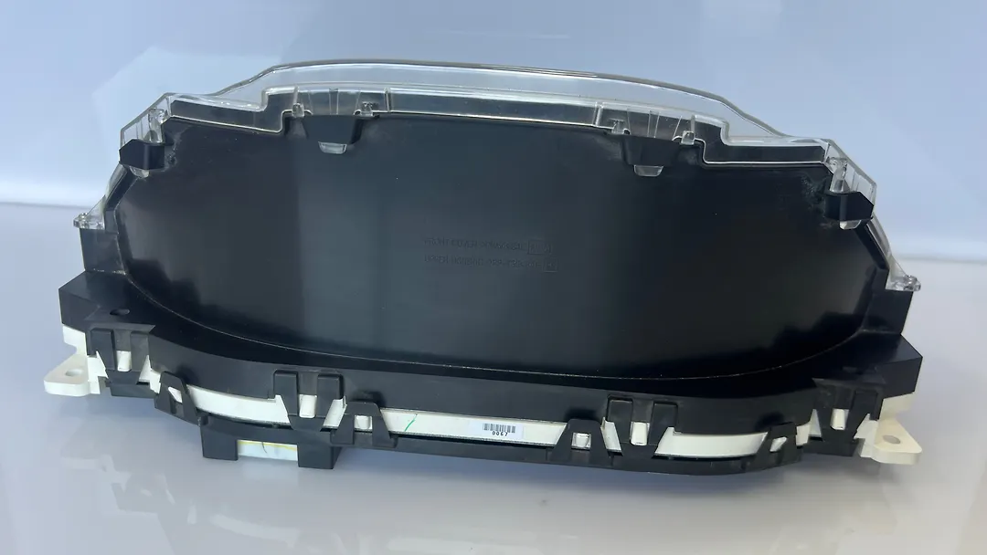 Speedometer - 2011 Infiniti QX56