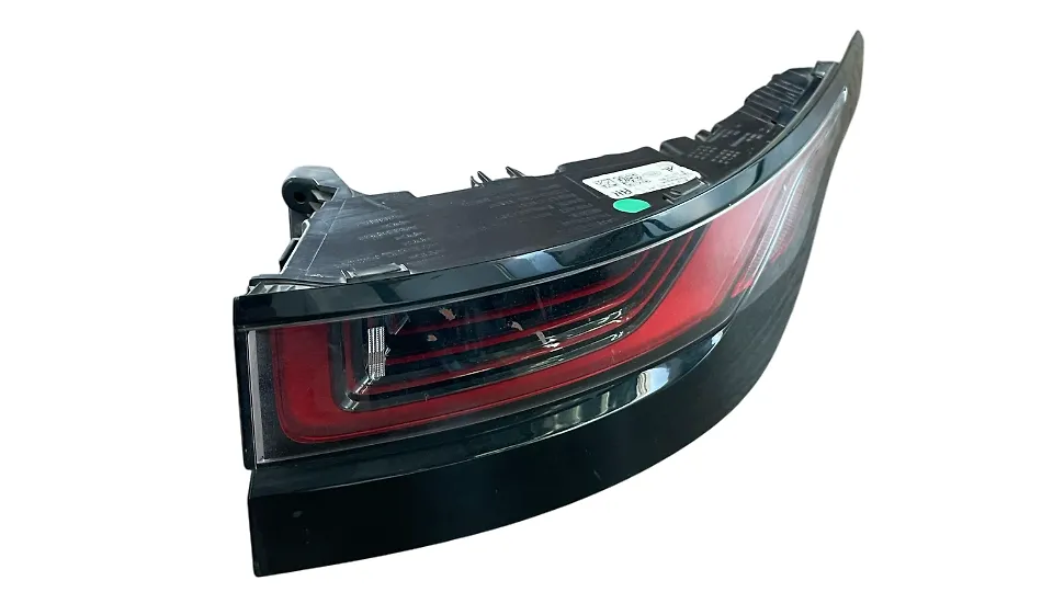 Tail Light (RH) - 2021 Land Rover RANGE ROVER EVOQUE
